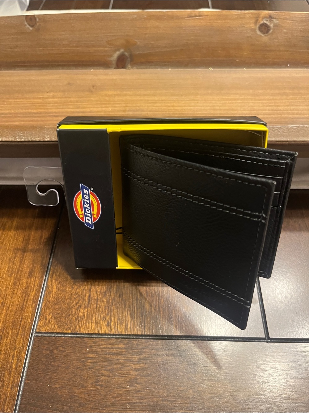 Dickies Black Men's Bifold Wallet with Contrast Stitching